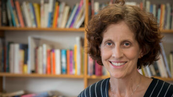 Dr Anne Pender