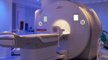 Magnetic resonance imaging (MRI) machine